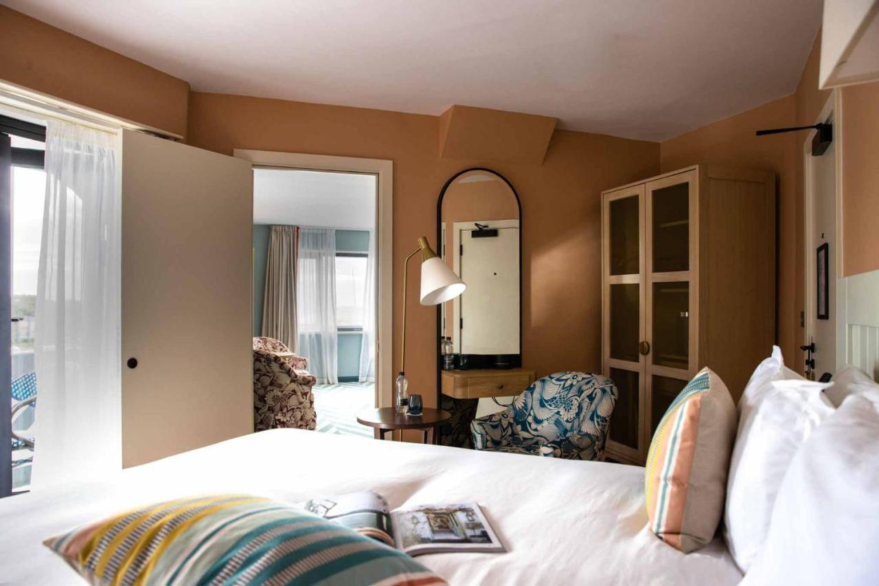 Bexhill-on-Sea The Relais Cooden Beach And Spa מראה חיצוני תמונה