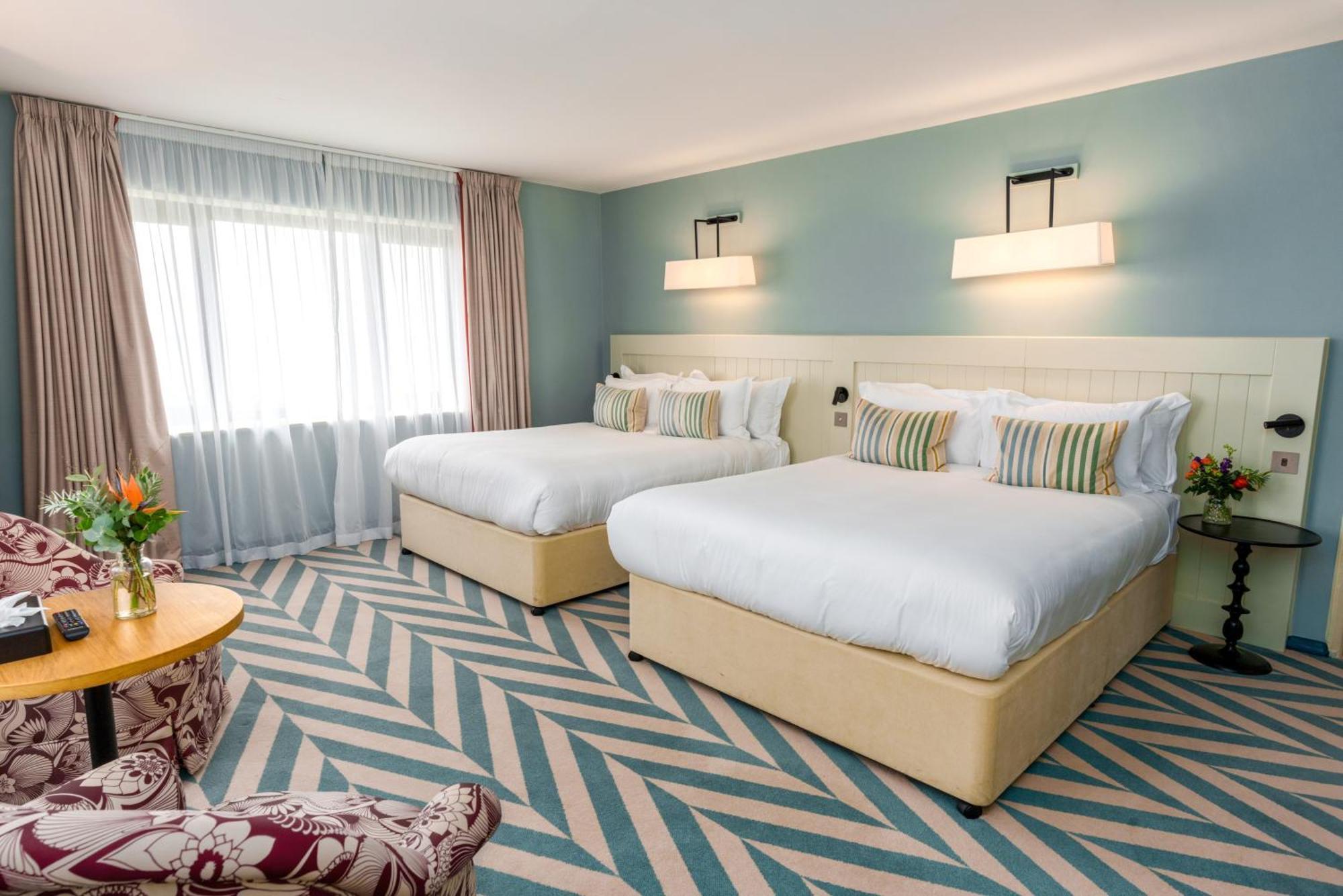 Bexhill-on-Sea The Relais Cooden Beach And Spa מראה חיצוני תמונה